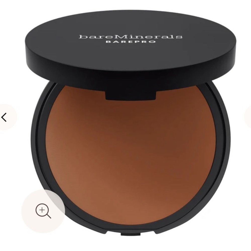 bareMinerals barePro 16HR Skin Perfecting Powder Foundation, Deep 55 Neutral -